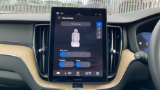 Volvo XC60 2.0 B5P Ultra Dark 5dr AWD Geartronic Petrol Estate